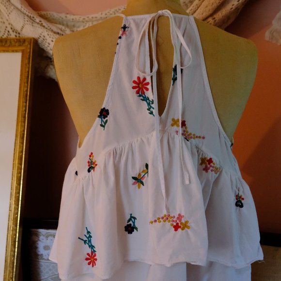 Cute Embroidery Hippie Top - Picture 4 of 7